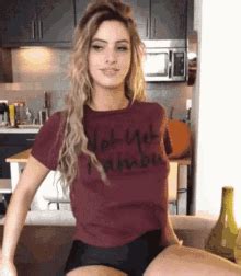 Free Shaking Boobs Porn Videos